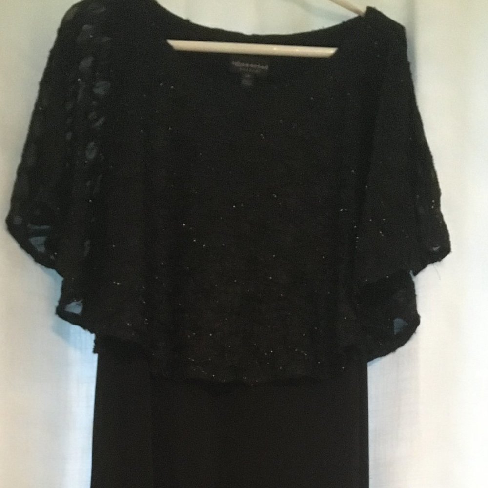 Dress - Picture 3 of 8
